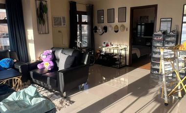 For Sale: Fully furnished Penthouse with parking at The Radiance Manila Bay