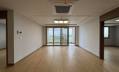 2BR Retirement Condo Unit in  D’heights, Clark