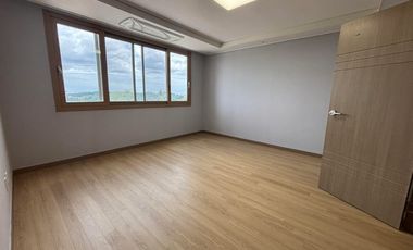2BR Retirement Condo Unit in  D’heights, Clark