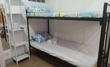 Sacrifice Sale Income Generating Building range P350k - P450K in Sta Cruz Mla