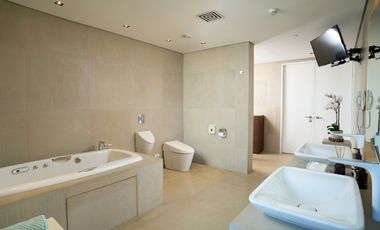 Discovery Primea Condominium for Sale! Makati City