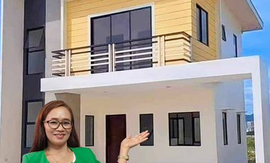4 bedrooms, 3 toilet and bath, 2 car park, Single Attached house for sale.