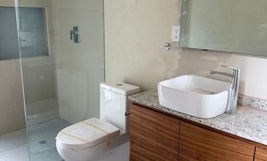 CASA EN RENTA EN CLUB Y DENTRO DEL CAMPO DE GOLF ALTOZANO, MORELIA