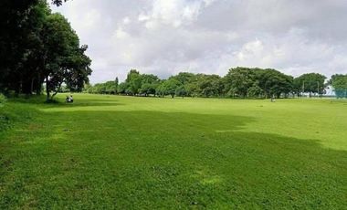 FOR SALE RESIDENTIAL LOTS WITHIN AN EXCLUSIVE COMMUNITY NEAR SM PAMPANGA & NLEX