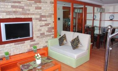 2BR Loft type Condo Unit for Rent in Bellagio Tower, Taguig City