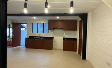 5 Bedrooms House and Lot for Rent at Pasay City