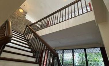 5 Bedrooms House and Lot for Rent at Pasay City