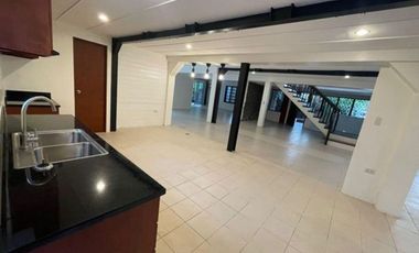 5 Bedrooms House and Lot for Rent at Pasay City
