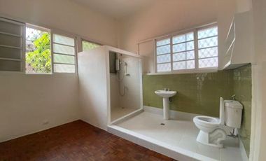 5 Bedrooms House and Lot for Rent at Pasay City
