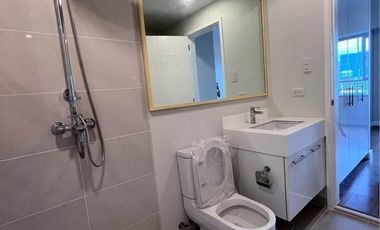 49 sqm 1BR for Rent in The Arton Place by Rockwell, Quezon City