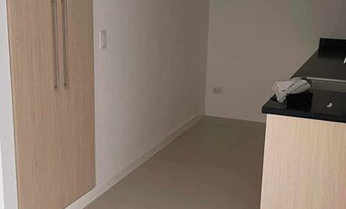 1BR UNIT IN PATIO SUITE with parking FOR SALE
