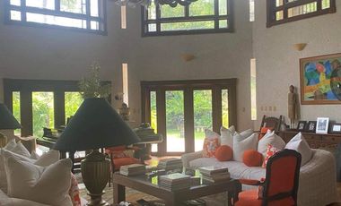 Ayala Alabang House  4 bedroom for SALE