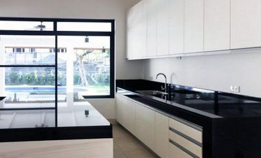 4 Bedroom Luxury House for Rent in Urdaneta Village, Makati City-Direct Listings