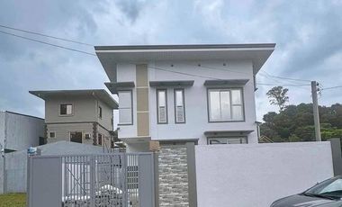 3 Bedrooms House And Lot In Sierra Hills Subic