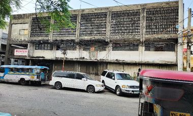 For Sale Commercial Lot with Old Building