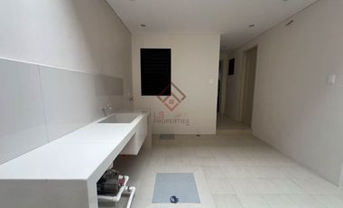 FOR SALE Brand New Modern, Bright, and Airy 4-Unit Townhouse in San Juan - SH73