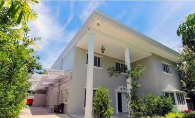 4 Bedroom Luxury House and Lot for Sale in Dasmarinas Village, Makati City