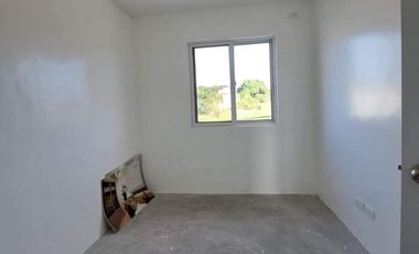3-Bedroom Lincoln Townhouse Unit for Sale at Pleasantfields in Tanza, Cavite