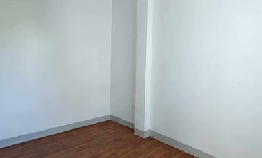 FOR SALE RFO SINGLE ATTACHED HOUSE AND LOT IN EASTRIDGE GOLF VILLAS 3BEDROOMS