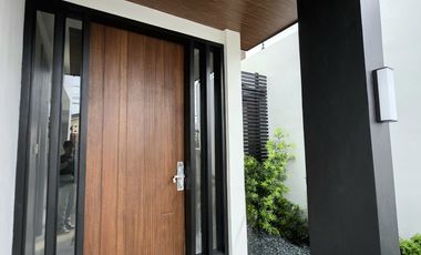 For Sale: Brand New Elegant Modern House in BF Homes Parañaque City