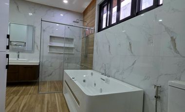 For Sale: Brand New Elegant Modern House in BF Homes Parañaque City