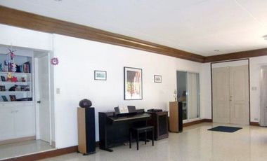 Luxury 4 Bedroom House for Rent/Lease at Forbes Park Makati(All Direct Listings)