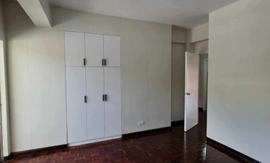WOODSTOWN CONDOMINIUM