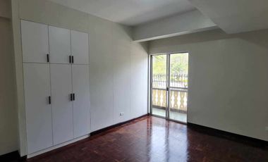 WOODSTOWN CONDOMINIUM