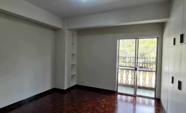 WOODSTOWN CONDOMINIUM