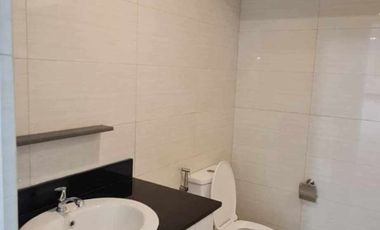 WOODSTOWN CONDOMINIUM