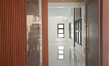 For Sale: New 2 Storey Modern House - Marcelo Green Village, Parañaque City