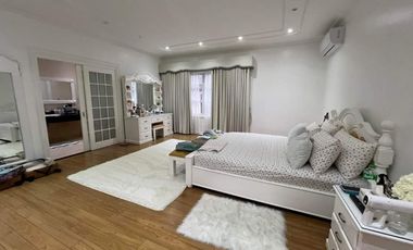 Grand Mediterranean Home 5 bedrooms for sale, Angeles