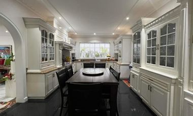 Grand Mediterranean Home 5 bedrooms for sale, Angeles