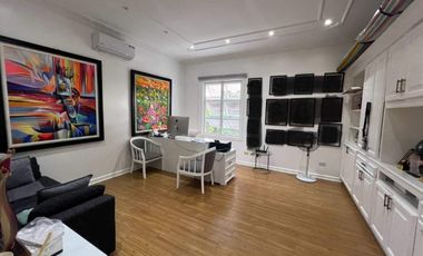 Grand Mediterranean Home 5 bedrooms for sale, Angeles