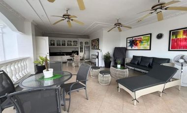 Grand Mediterranean Home 5 bedrooms for sale, Angeles