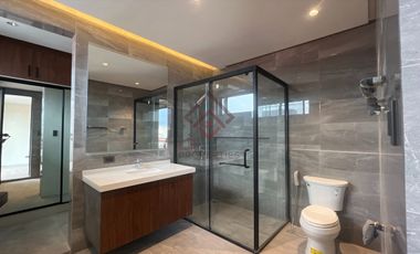 FOR SALE Ultra Modern Townhouse in Multinational Village - SH10