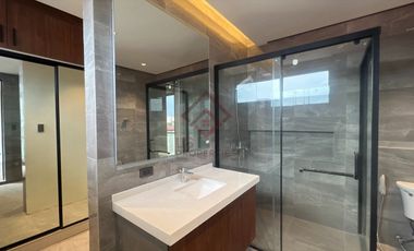 FOR SALE Ultra Modern Townhouse in Multinational Village - SH10