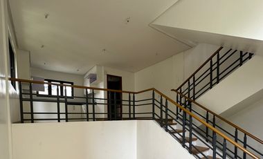 Prime Townhouse Unit For Sale in Circulo Verde Garden Homes