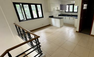 Prime Townhouse Unit For Sale in Circulo Verde Garden Homes