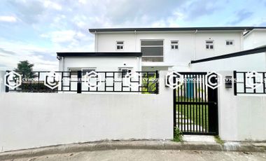 Live in Style and Comfort: 4 Bedrooms Villa For Rent Located in Clark Pampanga