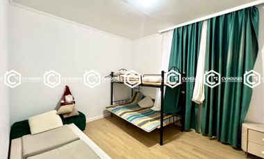 A Scenic View of City & Mt. Arayat: 4 Bedrooms Villa for Rent Located in Clark