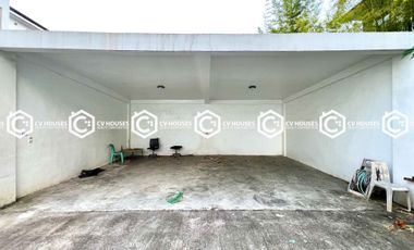 A Scenic View of City & Mt. Arayat: 4 Bedrooms Villa for Rent Located in Clark