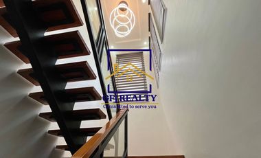 6 Bedrooms House with Pool for Rent in Angeles City Pampanga Clark