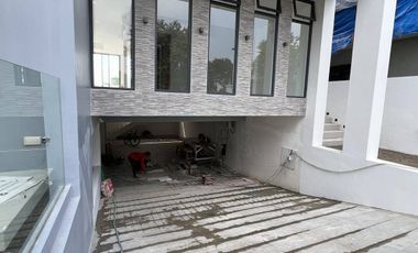 For Sale Alabang West Brand new 5 bedroom House Las Piñas house and lot for sale