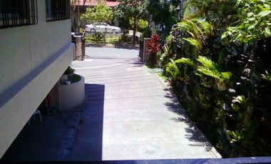 Special 4 Bedroom House for Rent in Dasmarinas Village, Makati City