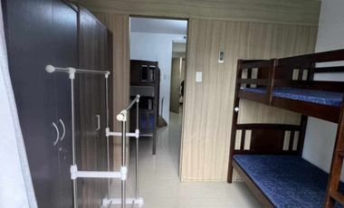 1 BR w/ Bal. (Facing Manila bay) at Shore 1