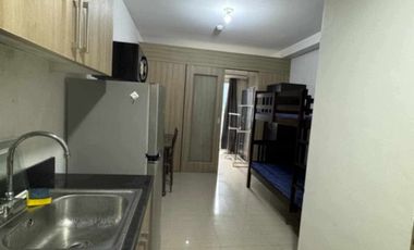 1 BR w/ Bal. (Facing Manila bay) at Shore 1