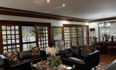 FOR LEASE: Rare House and Lot, Corner property in Marina Baytown East!