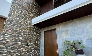 MODERN LUXURY MANSION WITH SWIMMING POOL IN CITY OF SAN FERNANDO, PAMPANGA