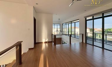 4BR LUXURY HOUSE WITH POOL LOCATED IN A VERY EXCLUSIVE SUBD IN ANGELES, PAMPANGA
